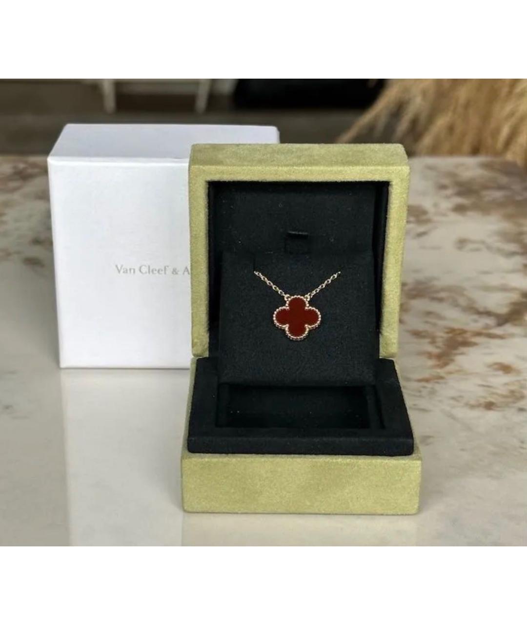 VAN CLEEF & ARPELS Красная подвеска из желтого золота, фото 2