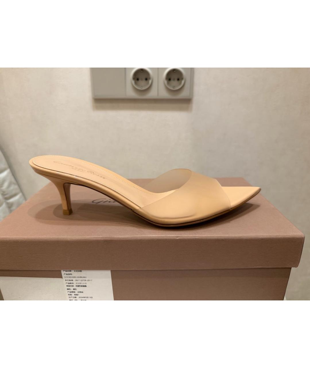 GIANVITO ROSSI Бежевые мюли из лакированной кожи, фото 9