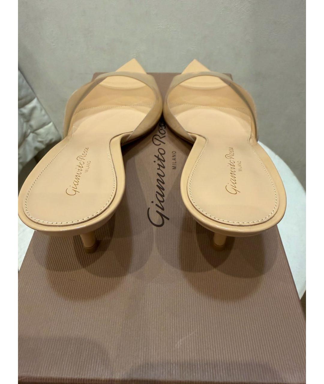 GIANVITO ROSSI Бежевые мюли из лакированной кожи, фото 4