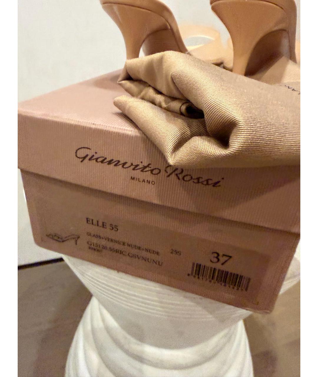 GIANVITO ROSSI Бежевые мюли из лакированной кожи, фото 5
