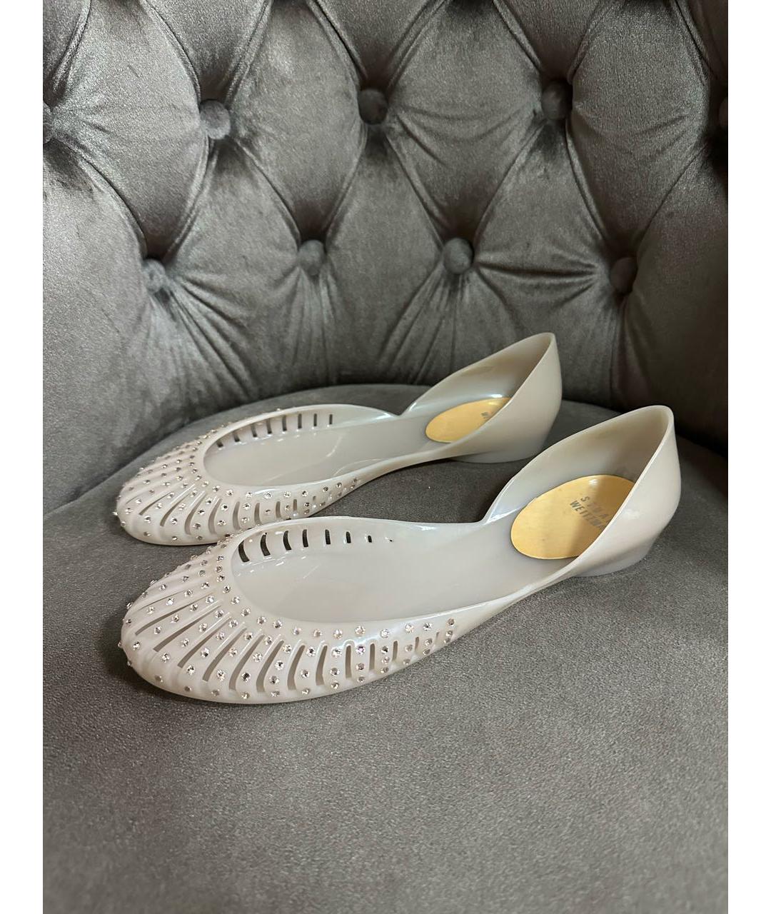 STUART WEITZMAN Бежевые резиновые балетки, фото 2