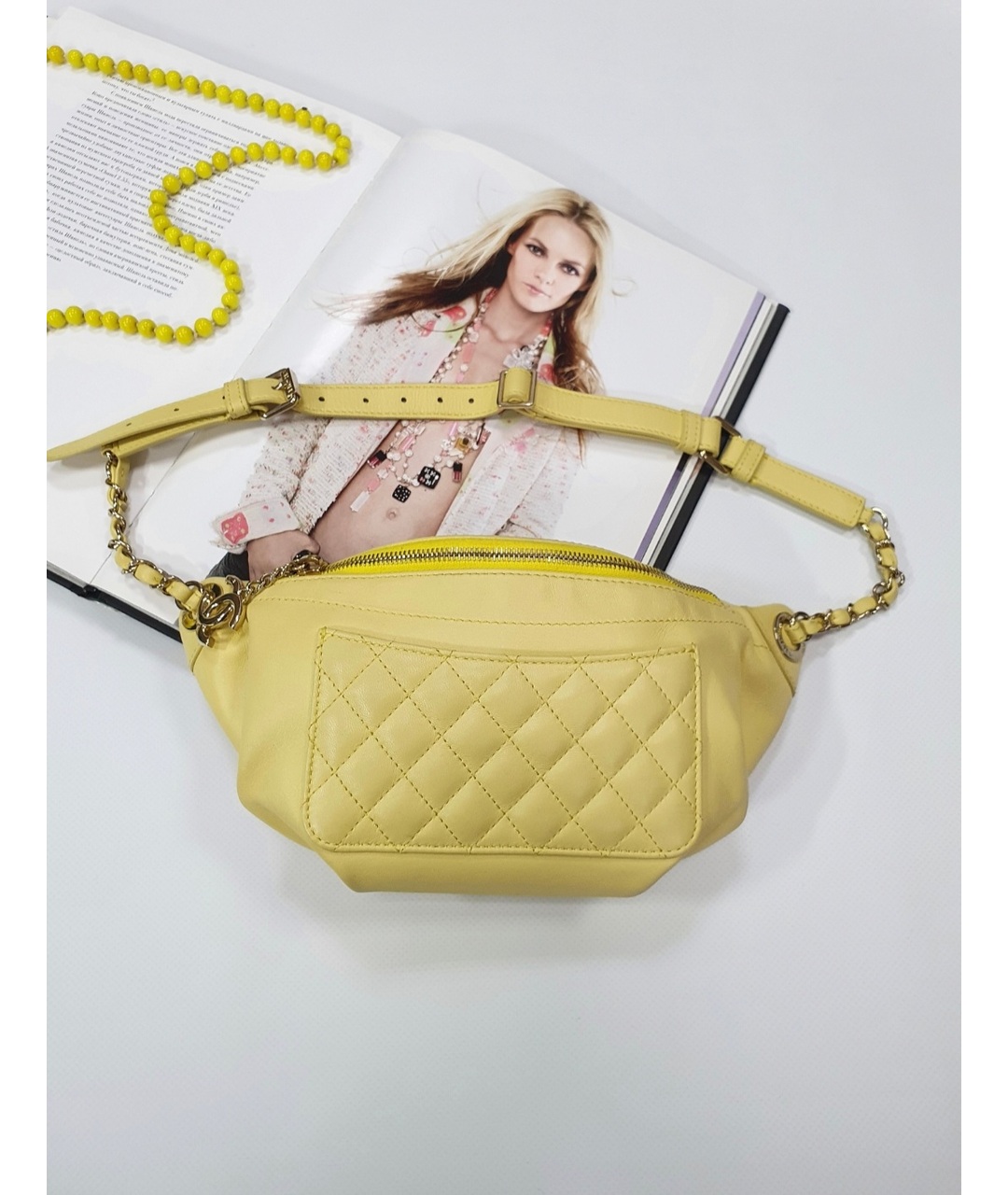 CHANEL Желтая кожаная поясная сумка, фото 2
