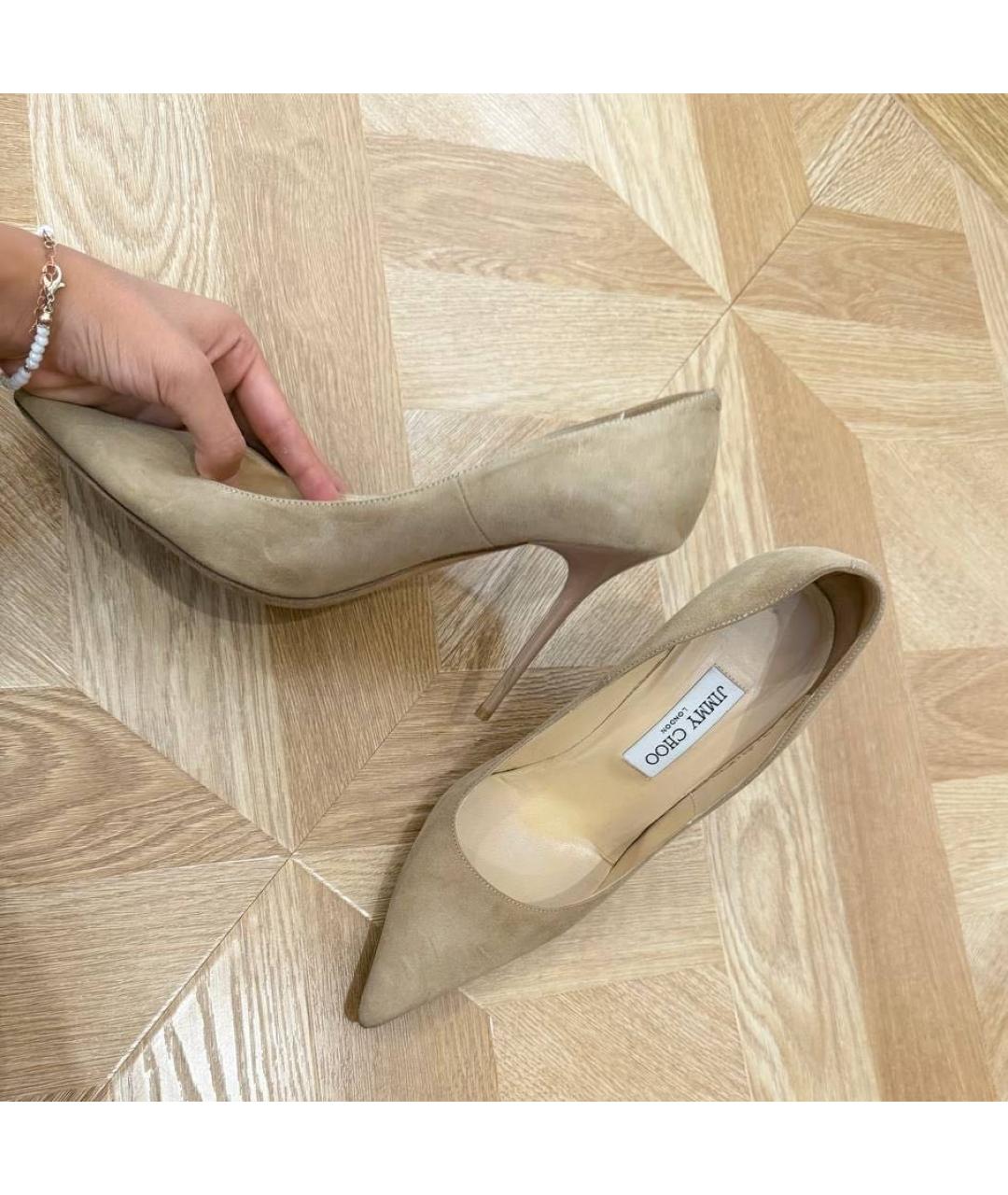 JIMMY CHOO Бежевые замшевые туфли, фото 3