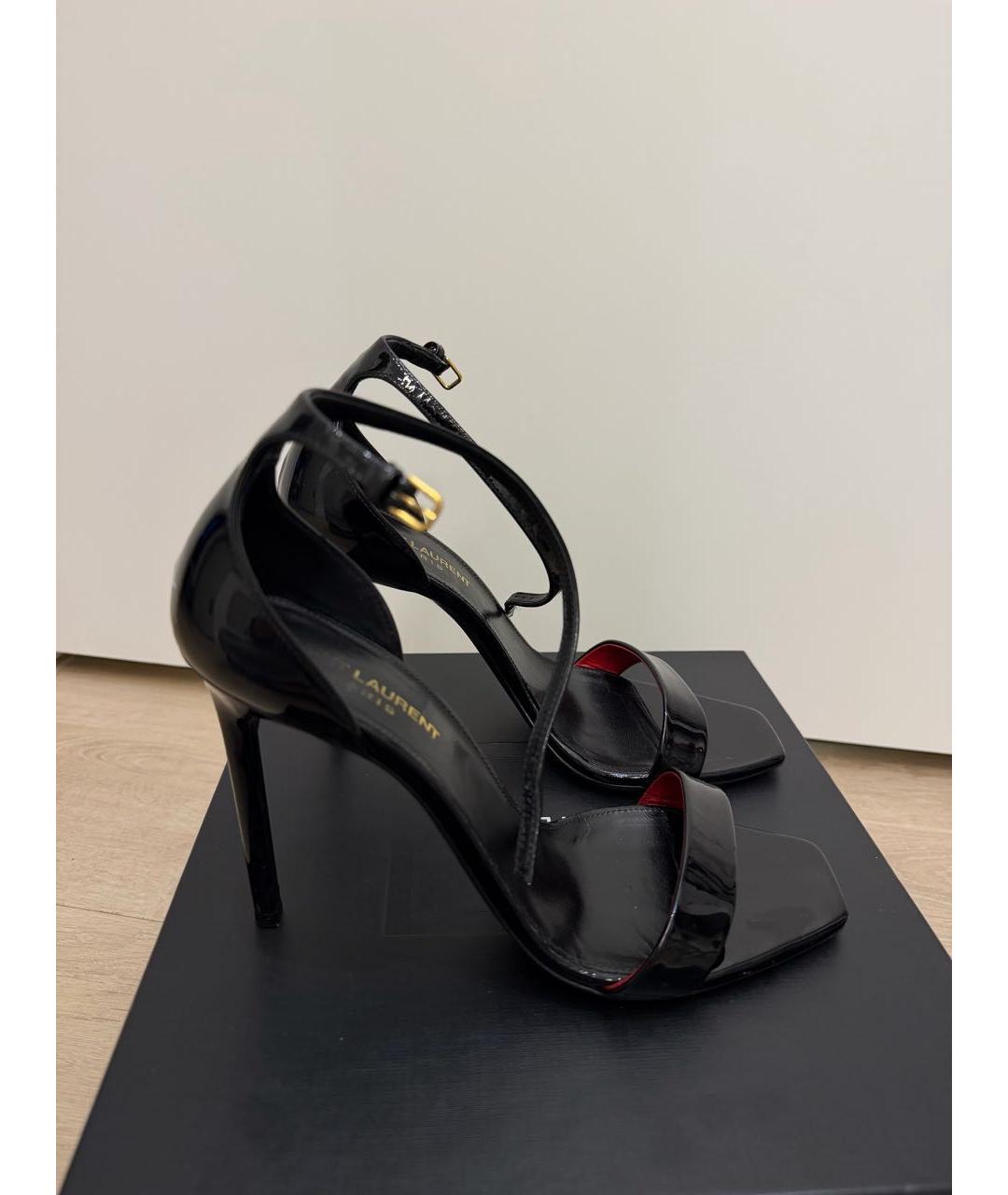 SAINT LAURENT Черные босоножки из лакированной кожи, фото 8