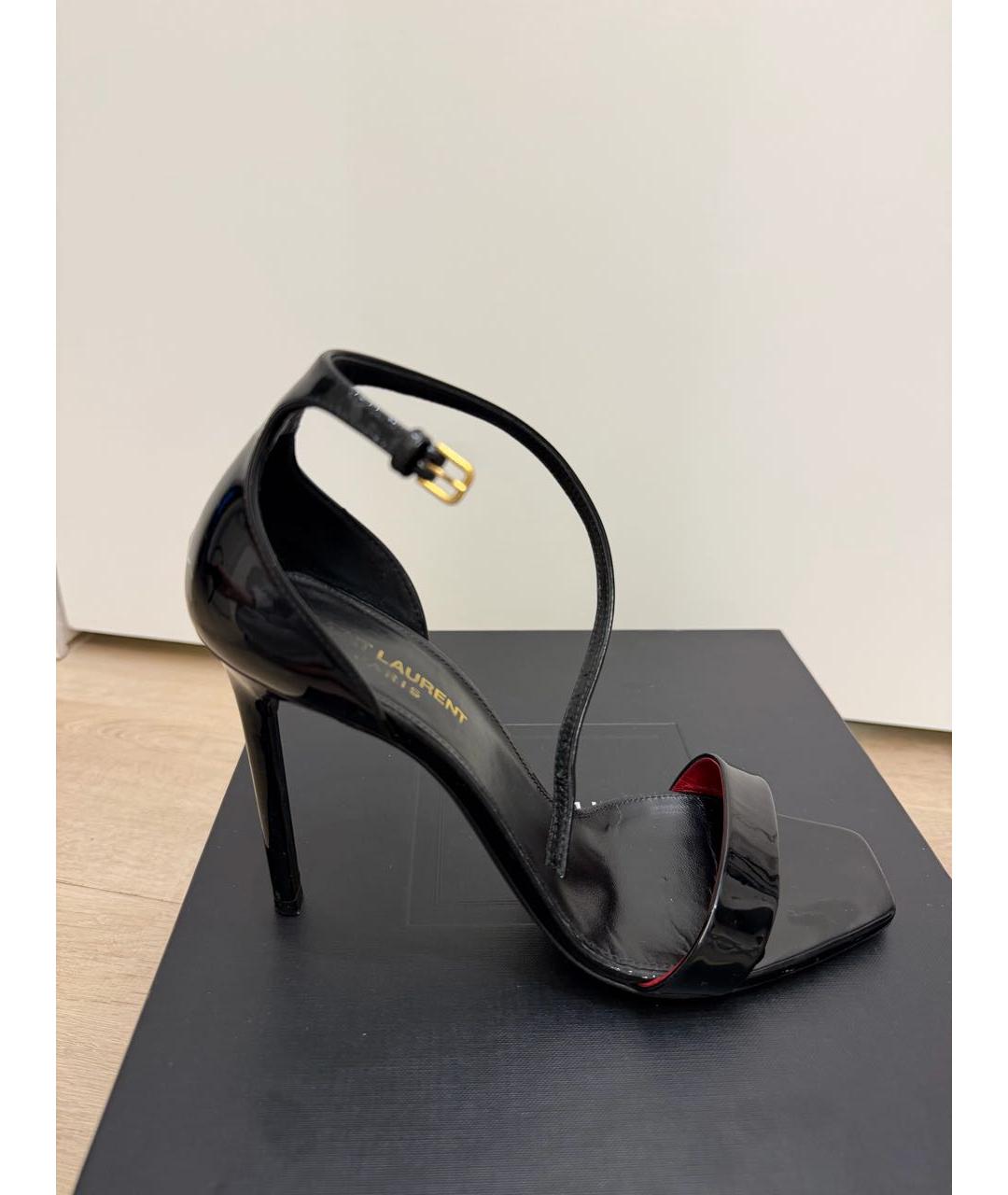 SAINT LAURENT Черные босоножки из лакированной кожи, фото 7