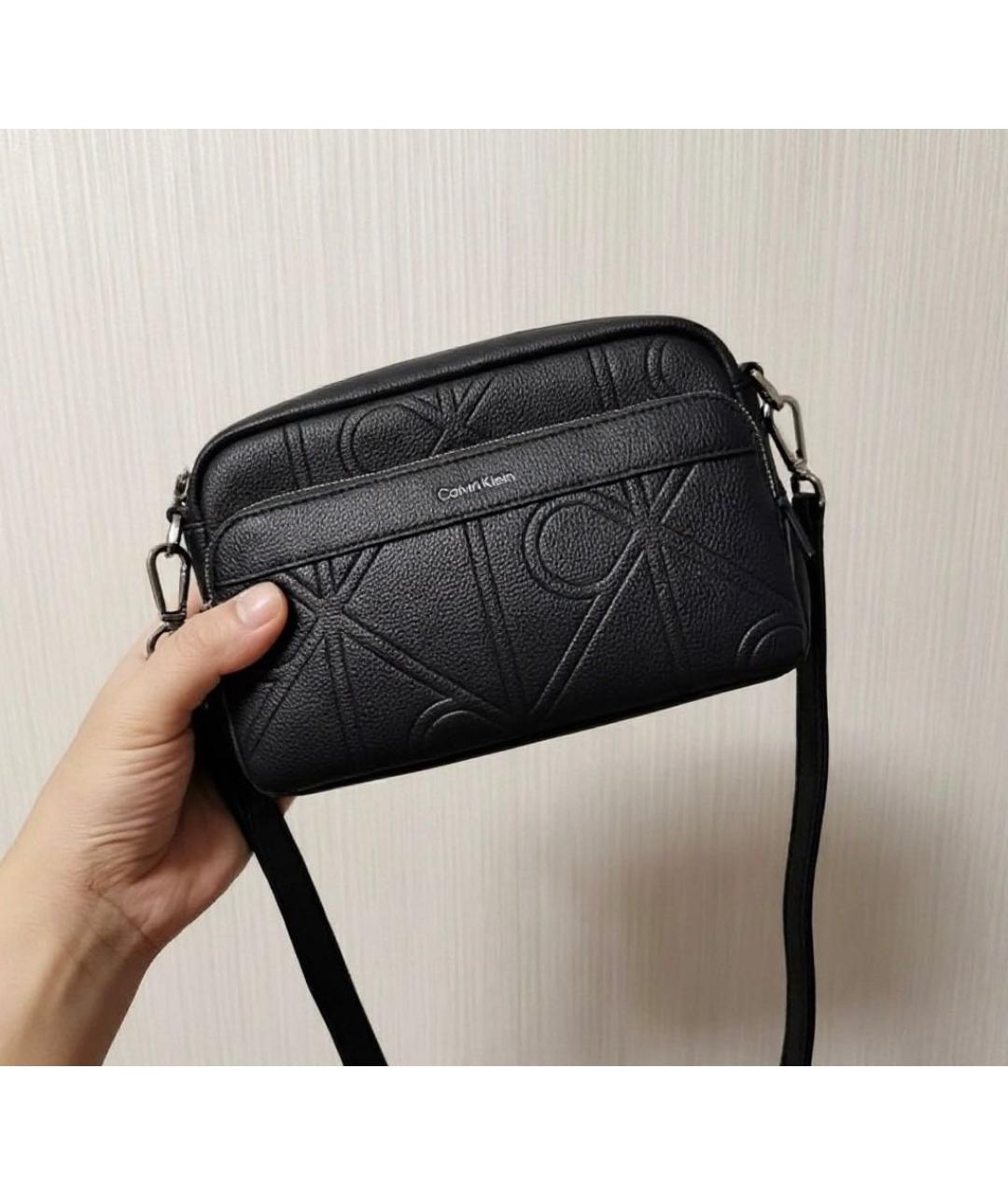 CALVIN KLEIN Черная сумка на плечо из искусственной кожи, фото 3