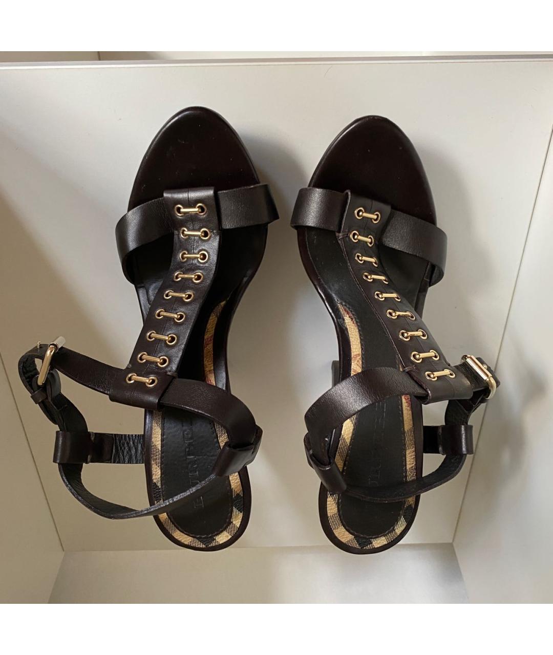 BURBERRY Коричневые кожаные босоножки, фото 3