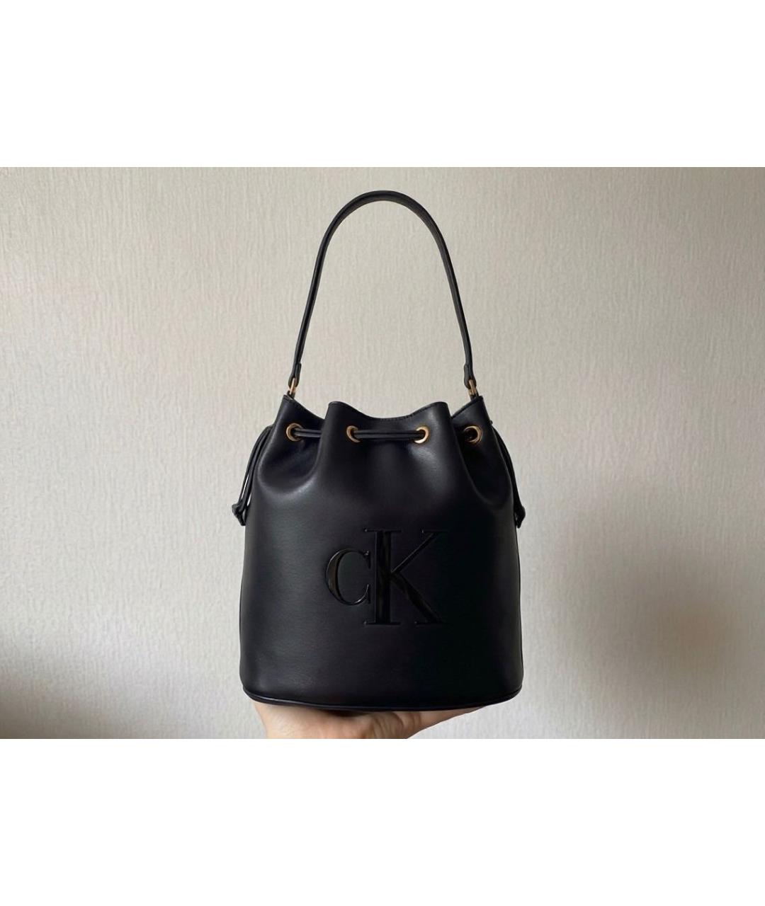CALVIN KLEIN Черная сумка через плечо из искусственной кожи, фото 4