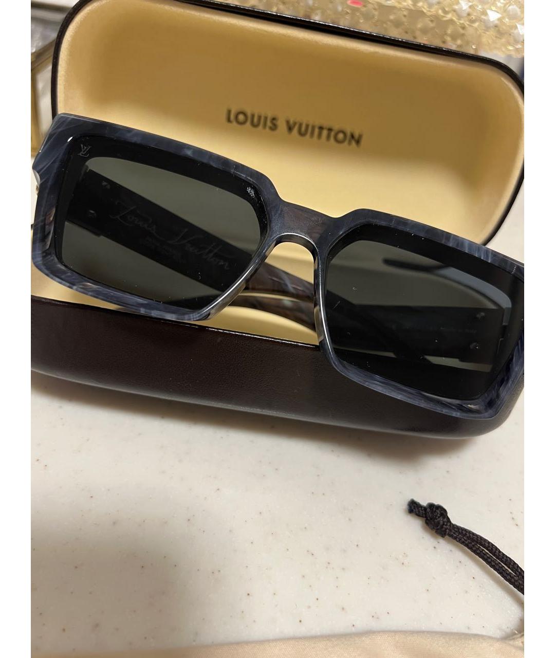 LOUIS VUITTON Серые пластиковые солнцезащитные очки, фото 2