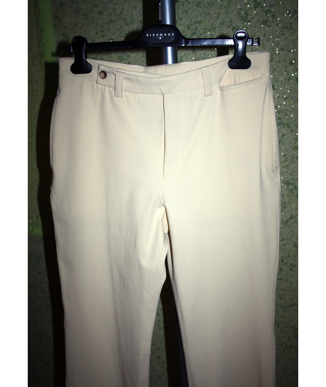 JOHN RICHMOND Желтые хлопковые классические брюки, фото 3