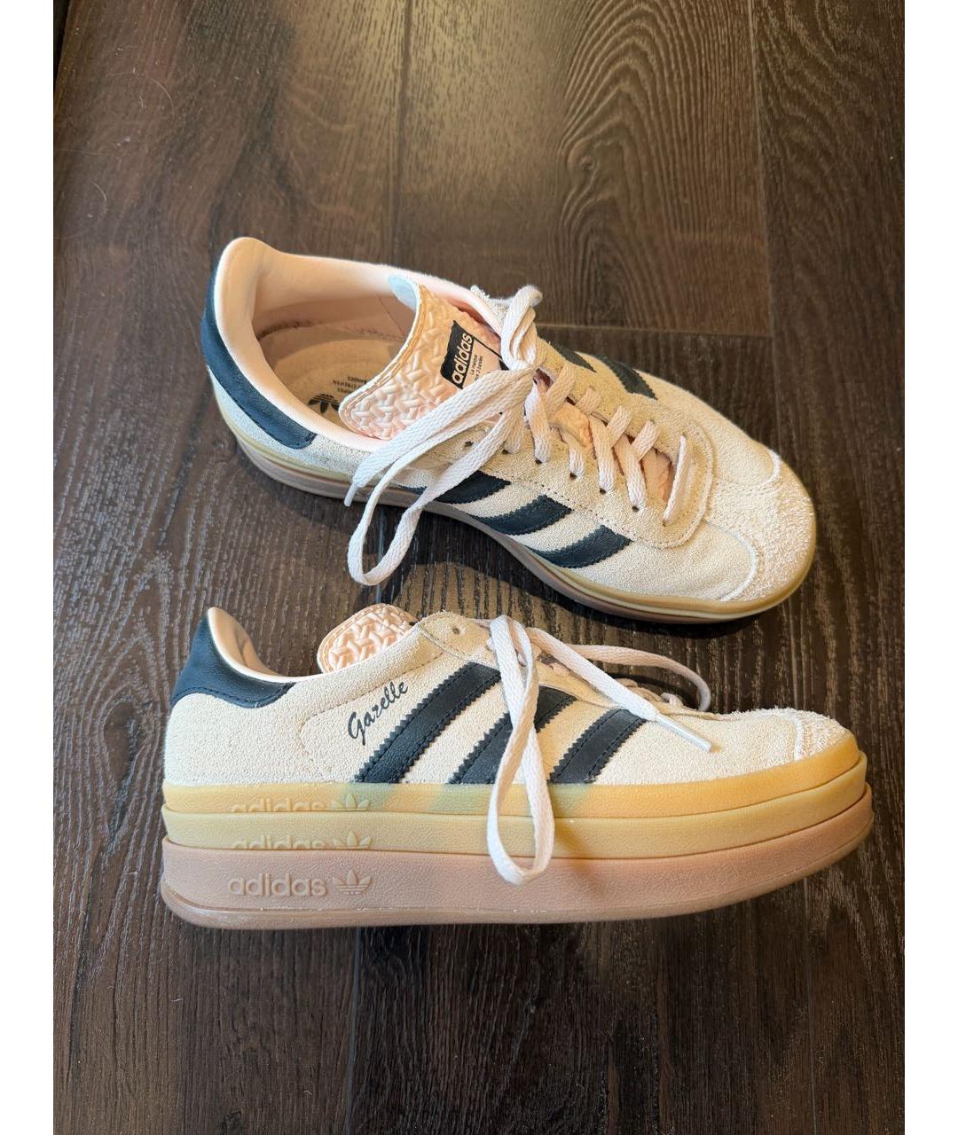 ADIDAS Бежевые замшевые кроссовки, фото 3