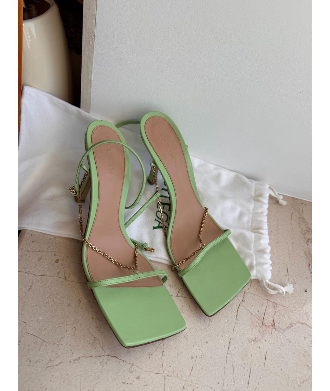 BOTTEGA VENETA Зеленые кожаные босоножки, фото 2