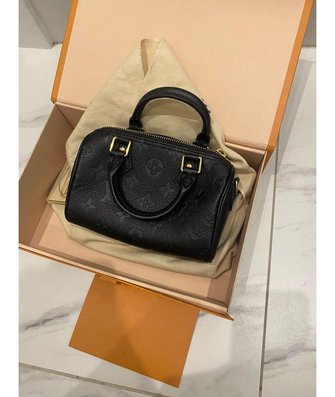 LOUIS VUITTON Черная кожаная сумка с короткими ручками, фото 7