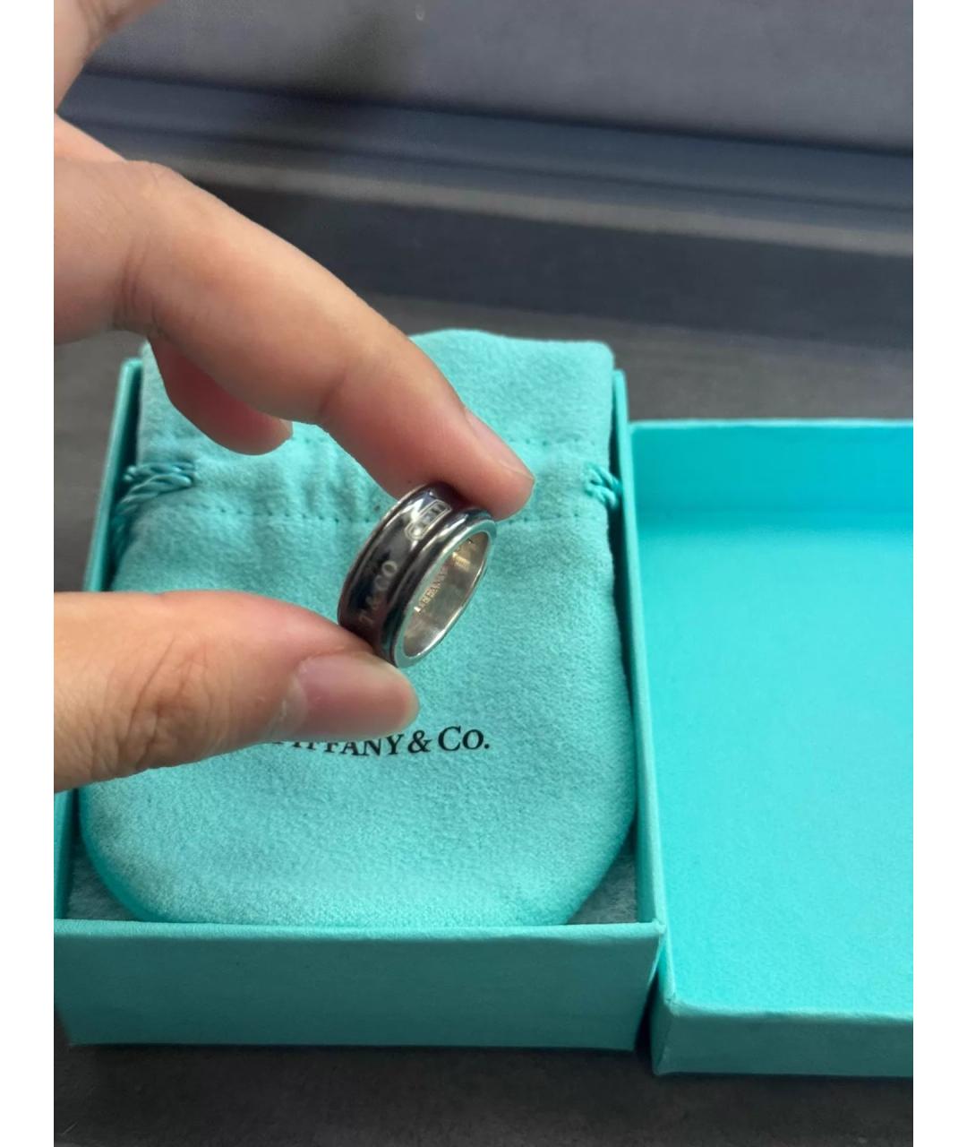 TIFFANY&CO Черное металлическое кольцо, фото 3