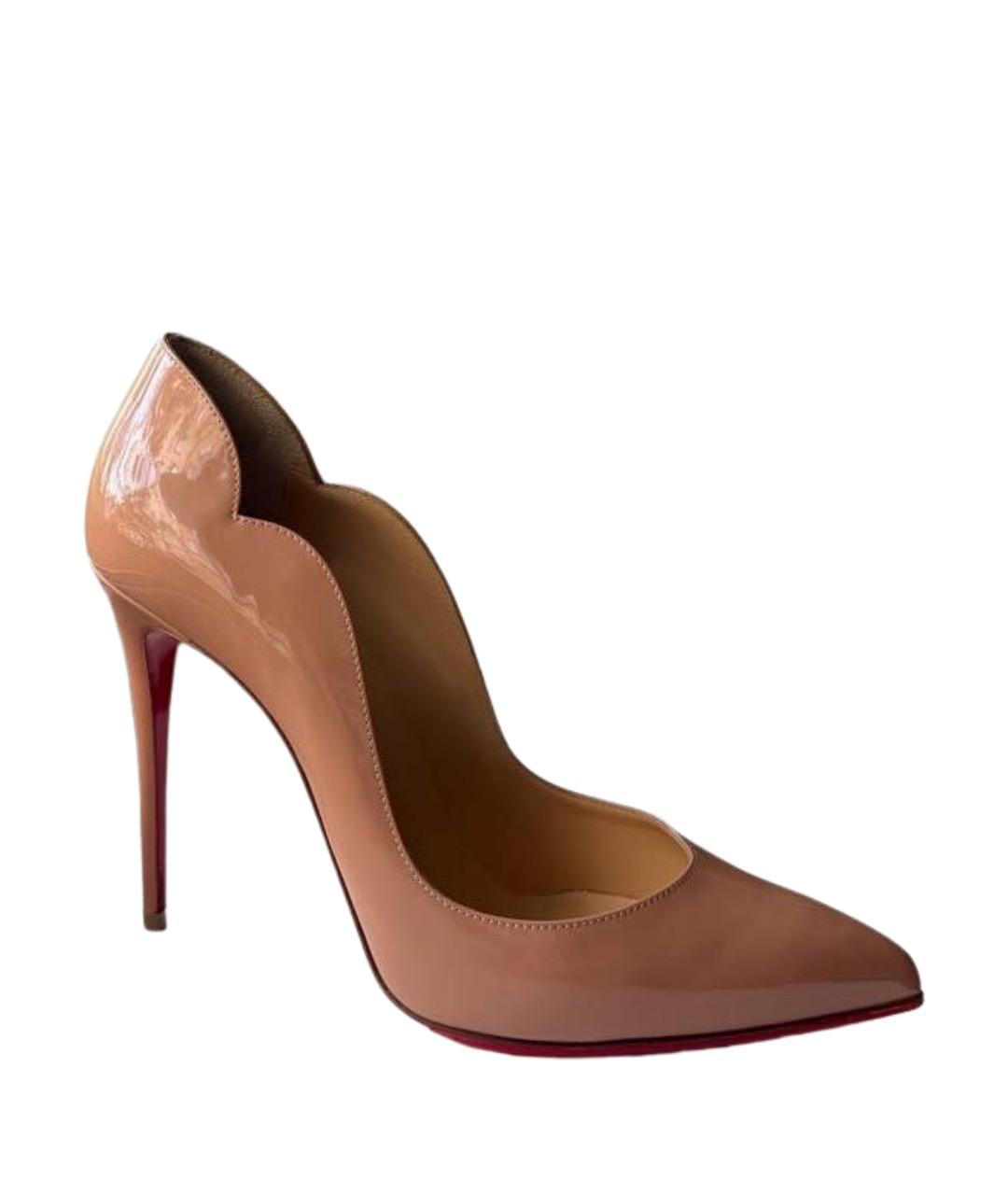 CHRISTIAN LOUBOUTIN Бежевые туфли из лакированной кожи, фото 1