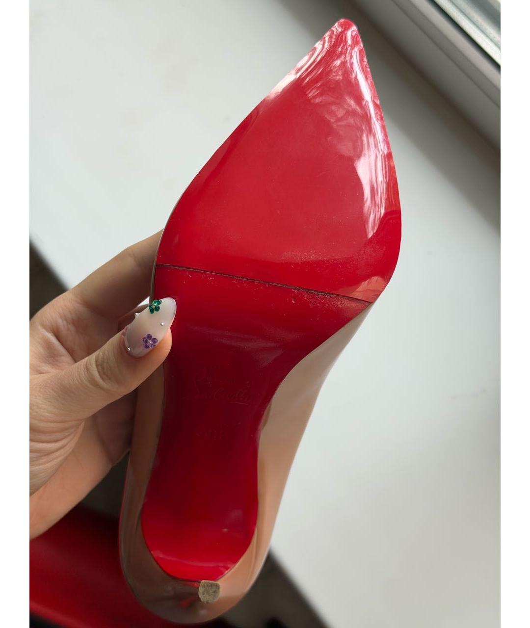 CHRISTIAN LOUBOUTIN Бежевые туфли из лакированной кожи, фото 4