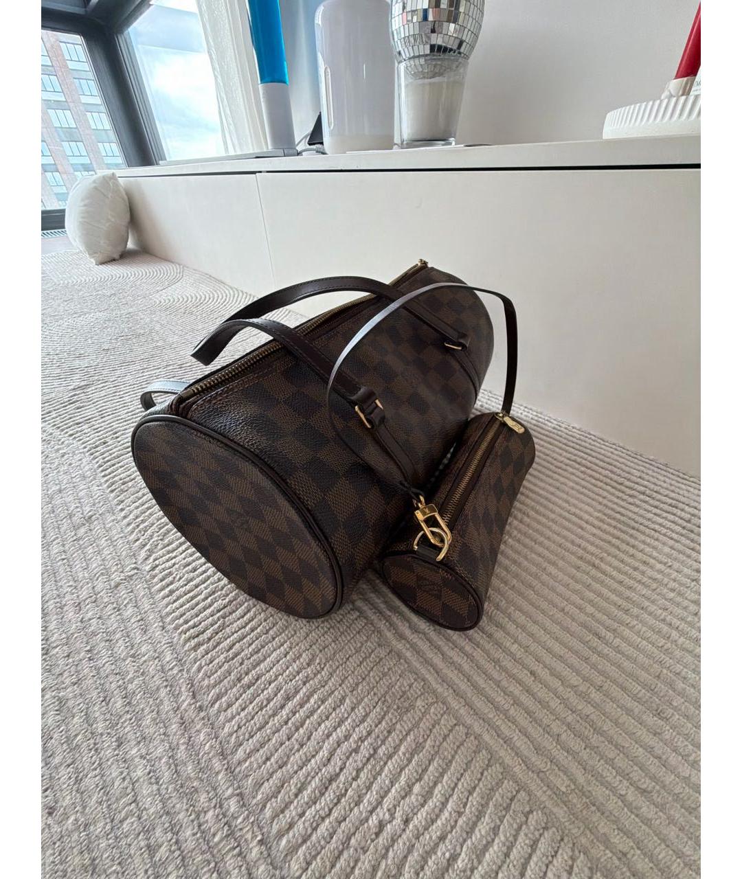 LOUIS VUITTON Коричневая кожаная сумка с короткими ручками, фото 7
