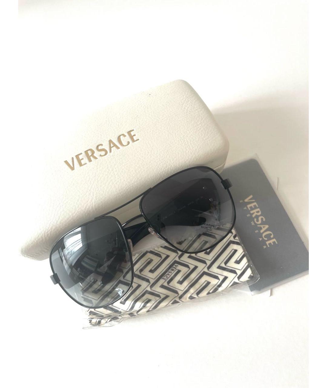 VERSACE Черные пластиковые солнцезащитные очки, фото 4