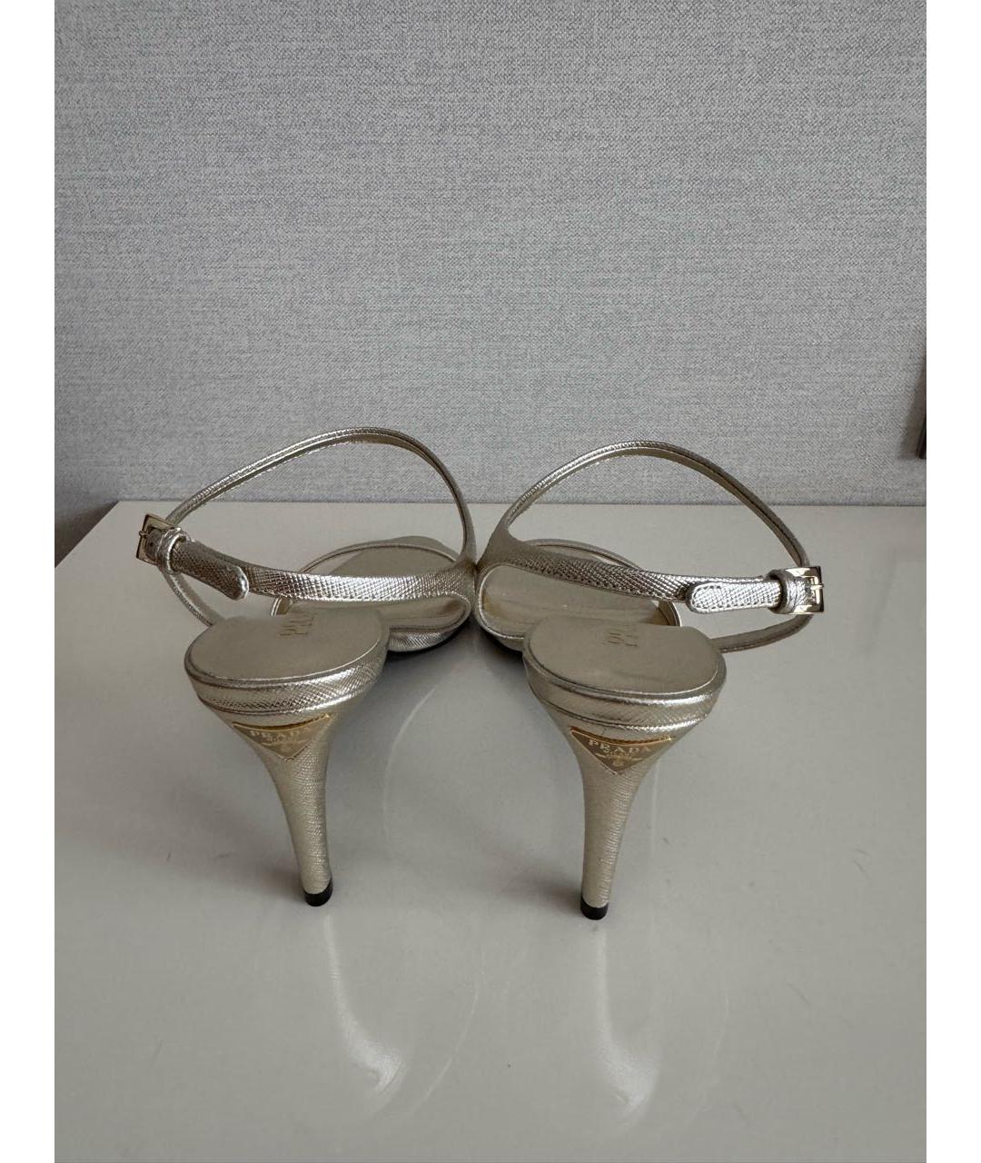 PRADA Серебряные кожаные босоножки, фото 3