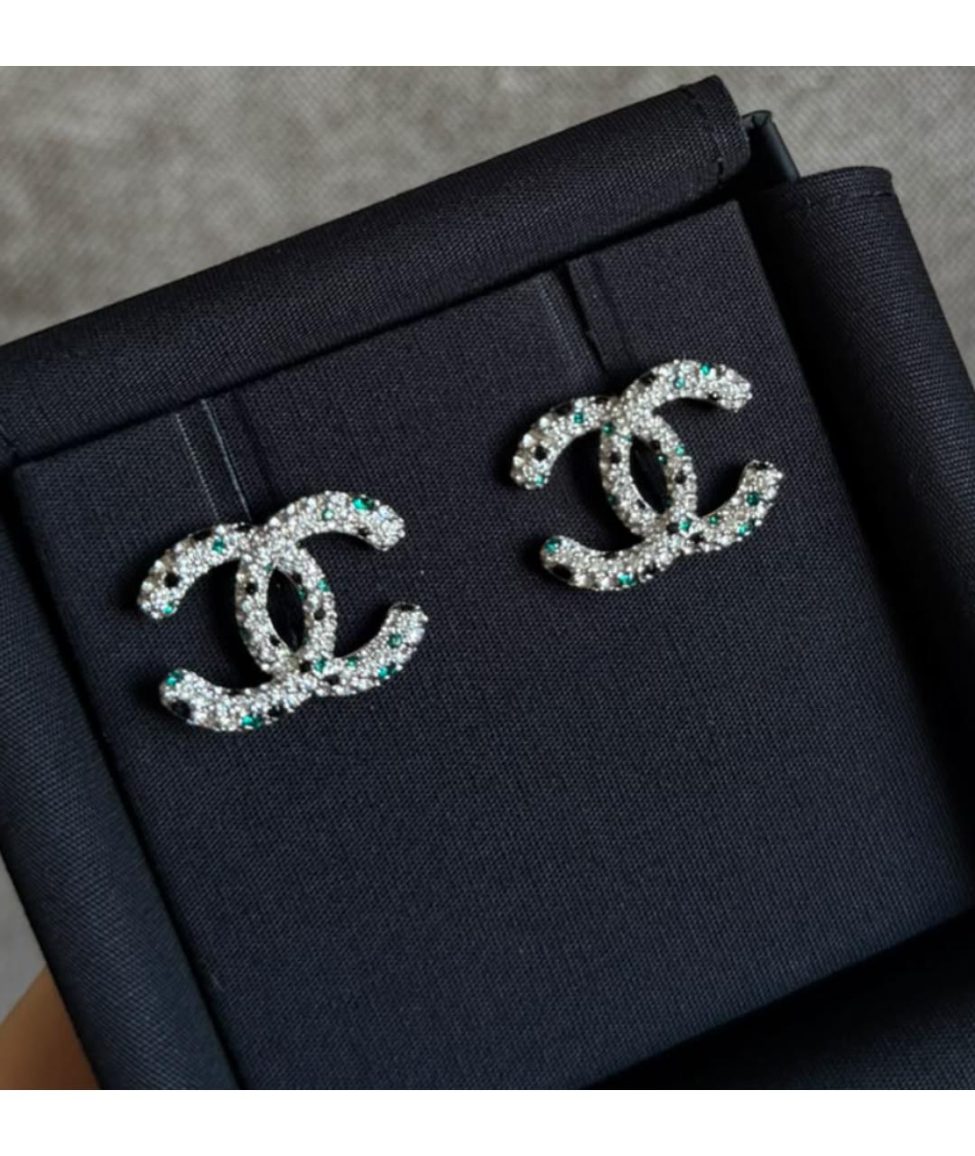 CHANEL Серебряные металлические серьги, фото 3