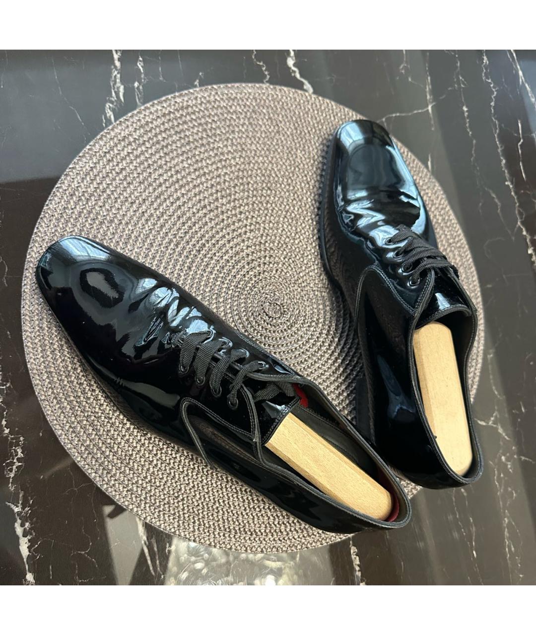 TOM FORD Черные низкие ботинки из лакированной кожи, фото 4