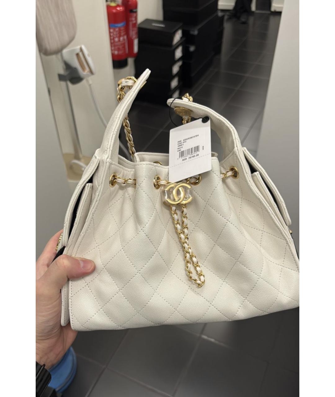 CHANEL Белая кожаная сумка тоут, фото 1