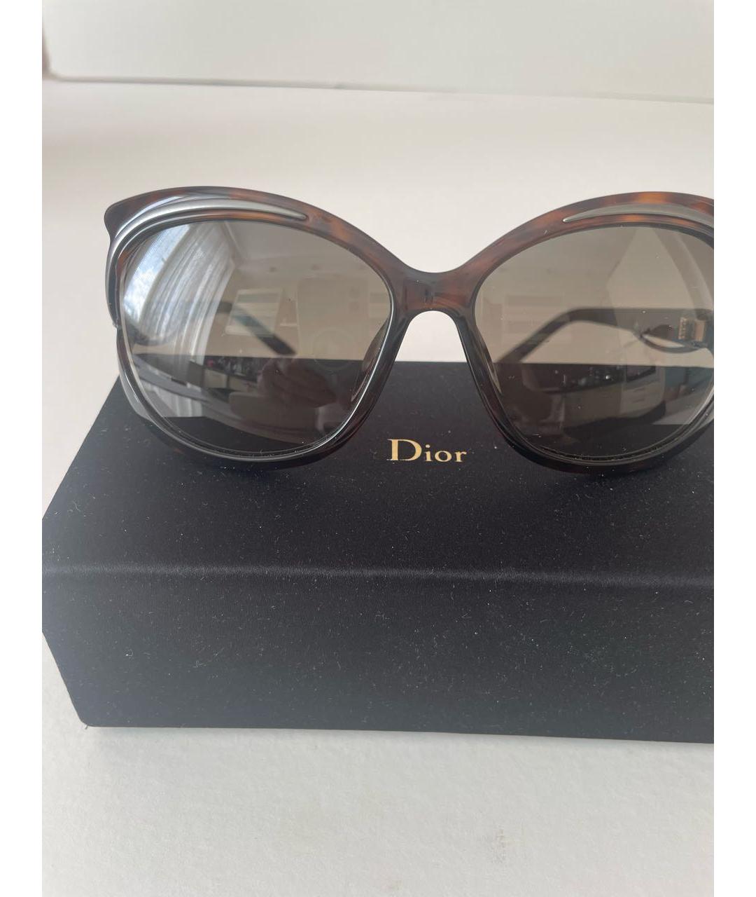 CHRISTIAN DIOR Коричневые пластиковые солнцезащитные очки, фото 4