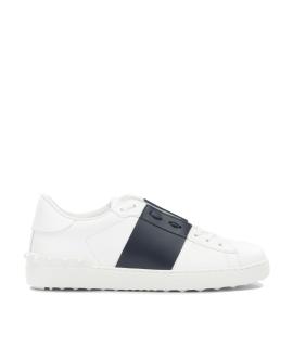 VALENTINO Низкие кроссовки / кеды