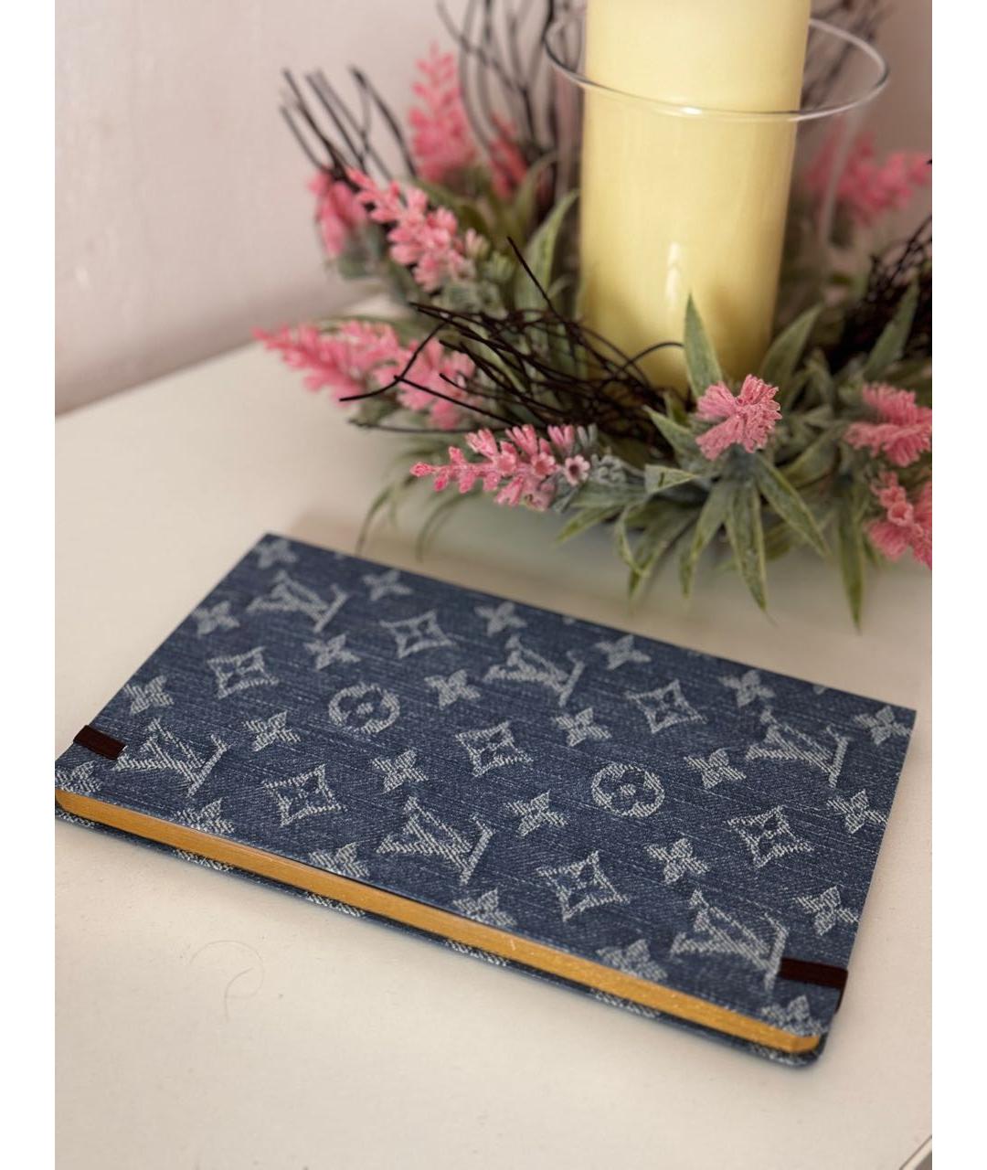 LOUIS VUITTON Синяя книга, фото 8