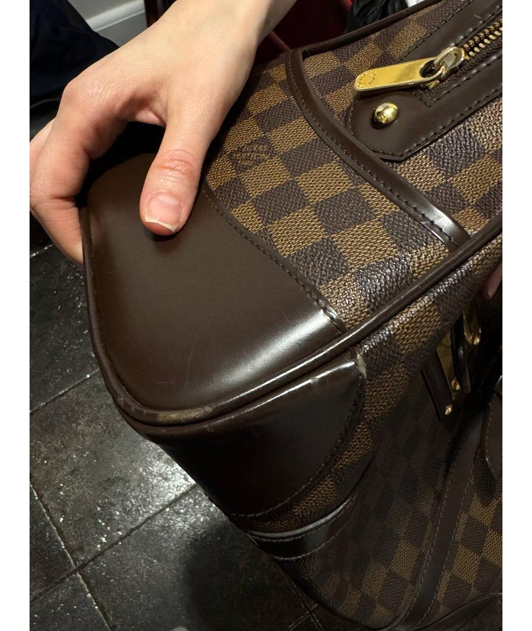 LOUIS VUITTON Коричневая кожаная сумка с короткими ручками, фото 8