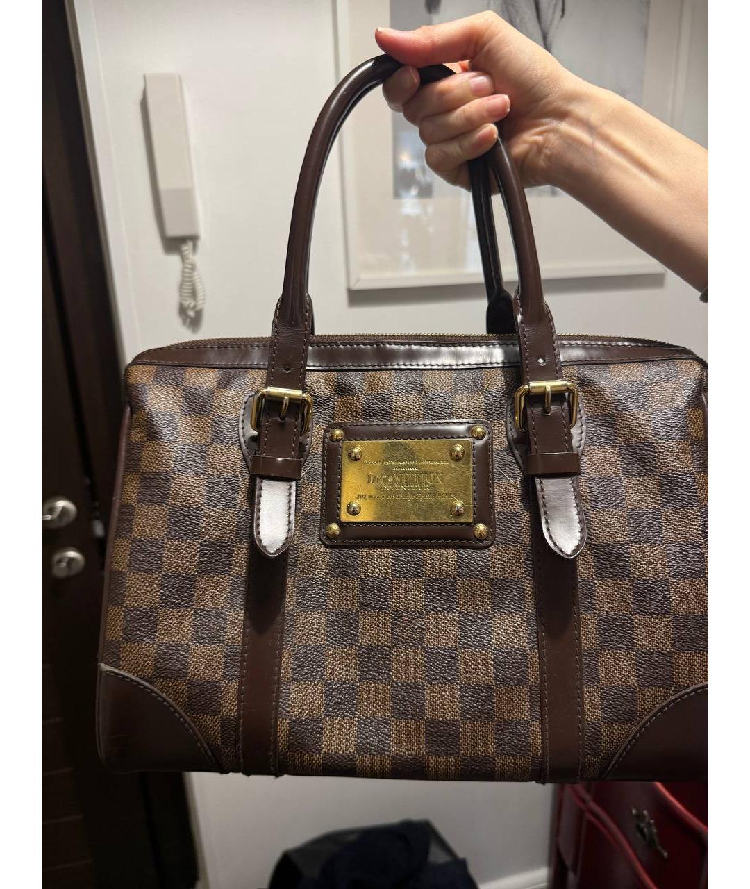 LOUIS VUITTON Коричневая кожаная сумка с короткими ручками, фото 3