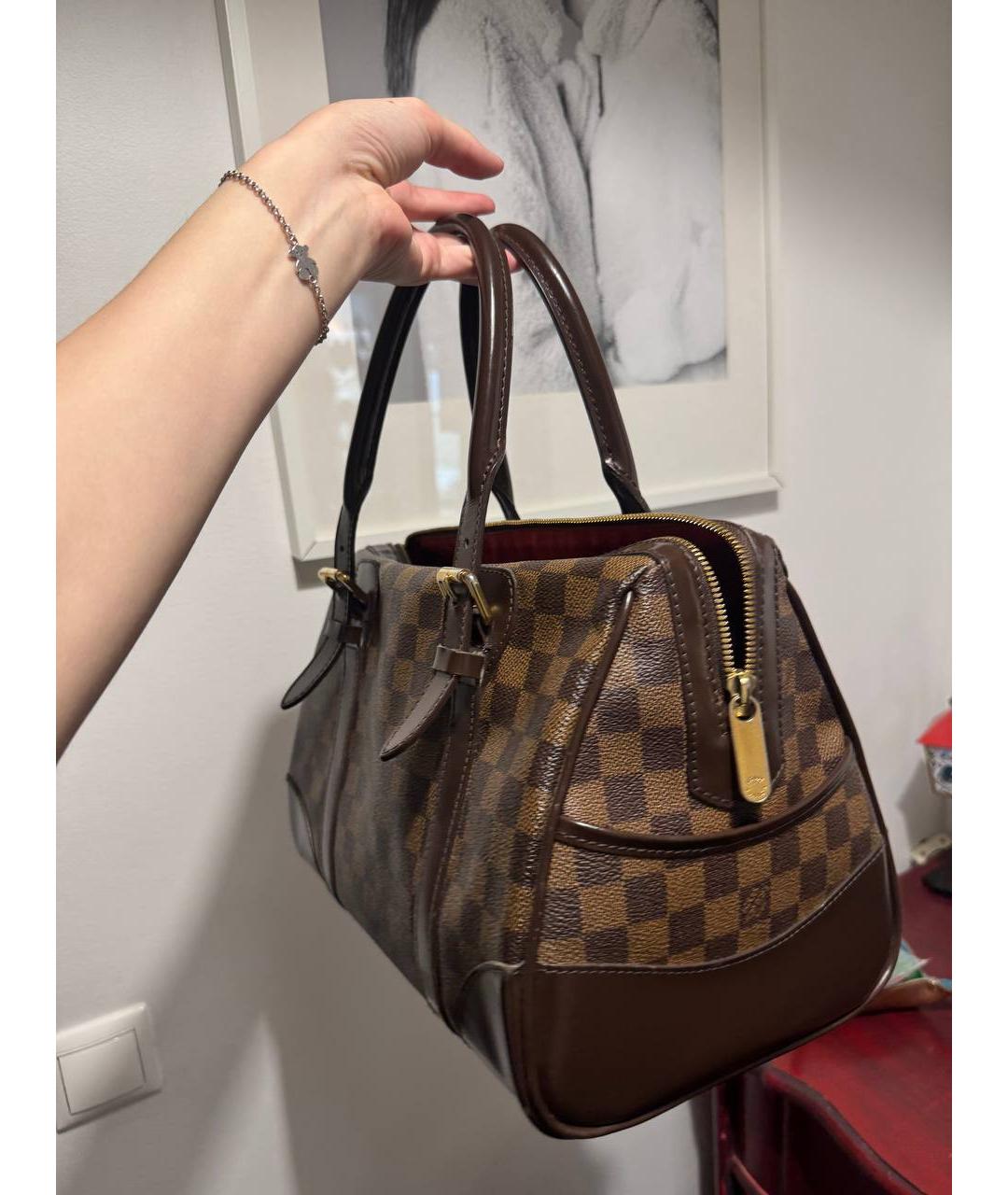 LOUIS VUITTON Коричневая кожаная сумка с короткими ручками, фото 9