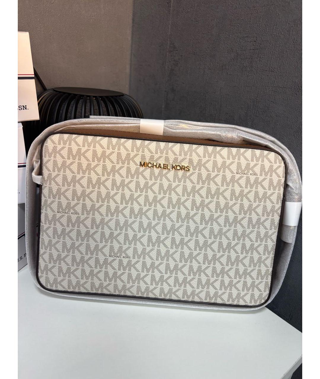 MICHAEL KORS Бежевая сумка через плечо из искусственной кожи, фото 2