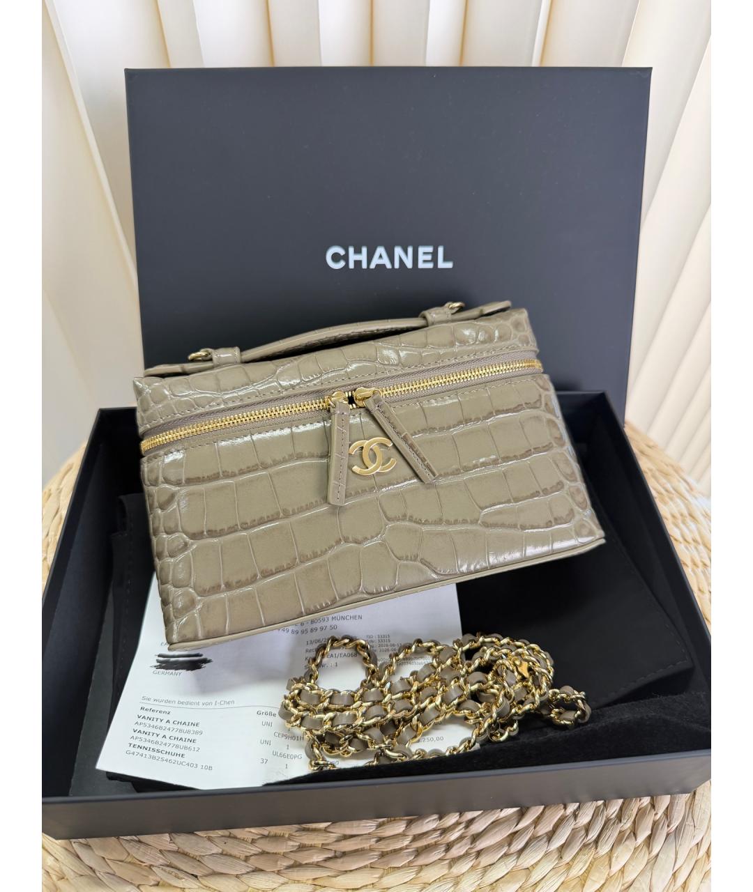 CHANEL Хаки кожаная сумка с короткими ручками, фото 5