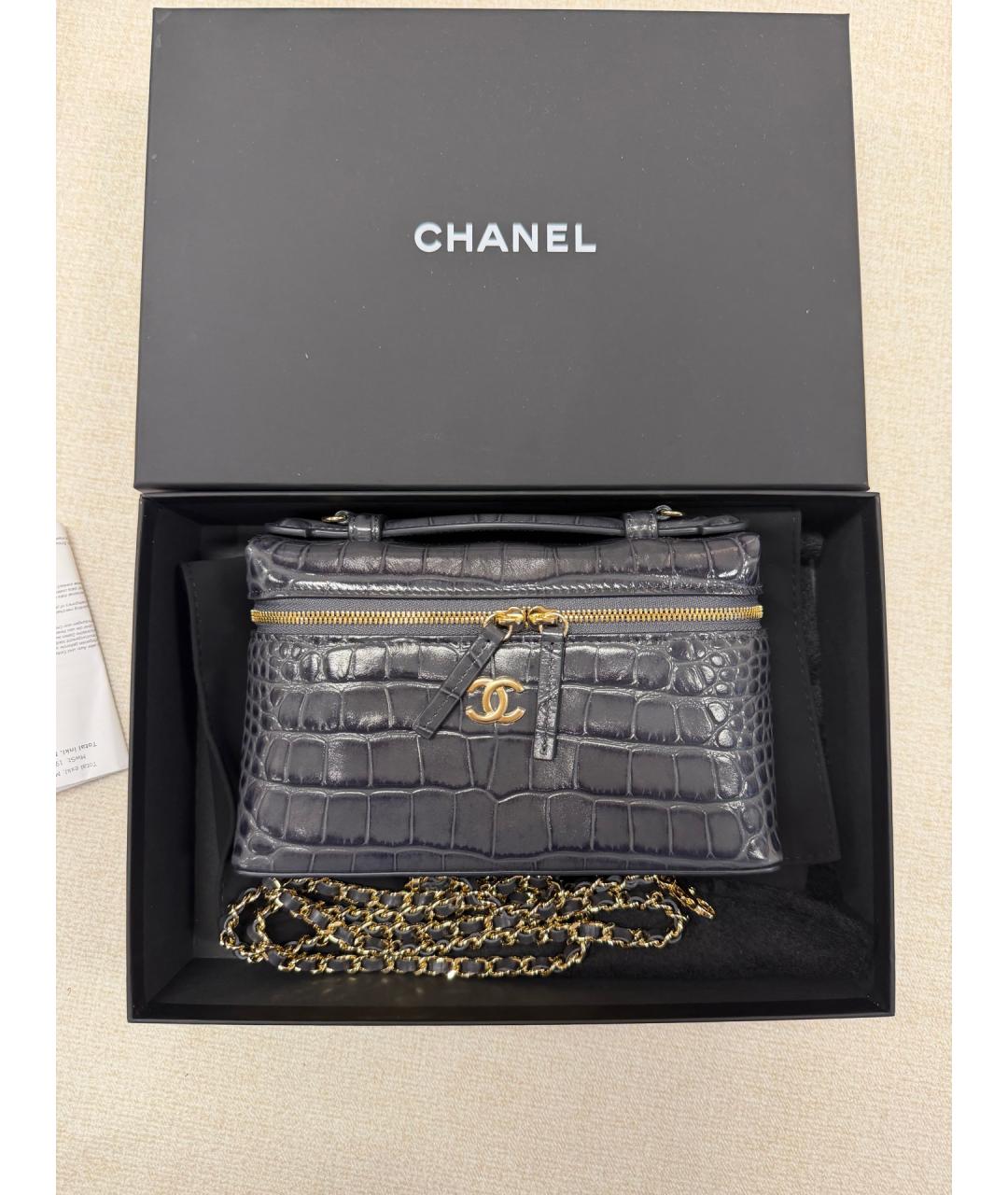 CHANEL Синяя кожаная сумка с короткими ручками, фото 4
