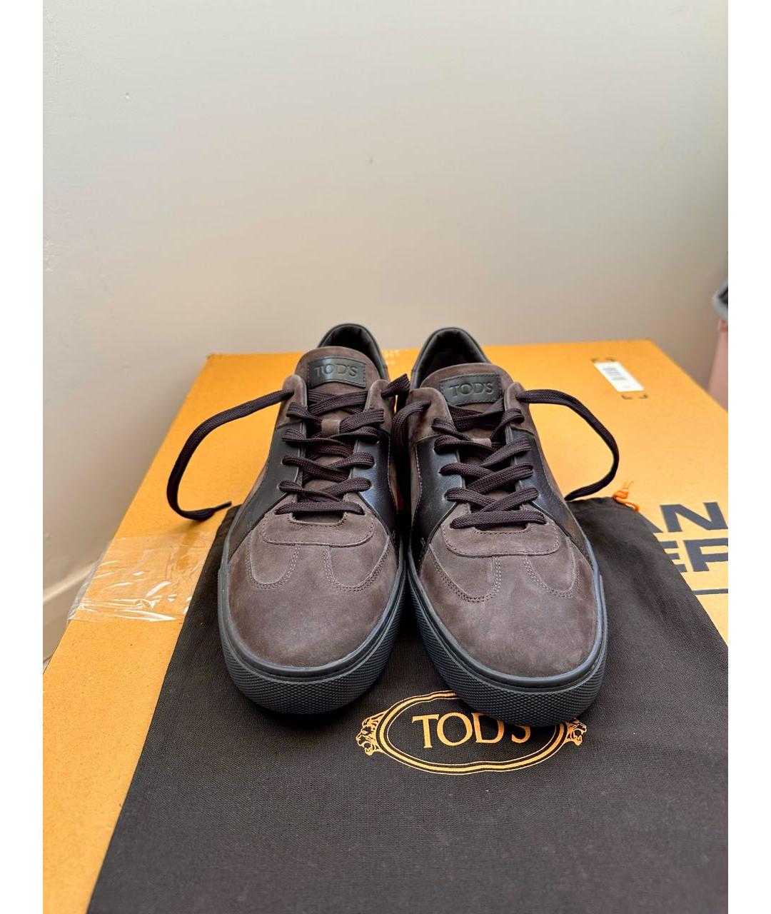 TOD'S Коричневые кожаные низкие кроссовки / кеды, фото 2