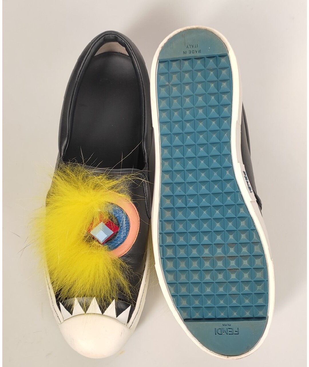 FENDI Черные кожаные слипоны, фото 5
