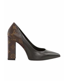 LOUIS VUITTON Туфли