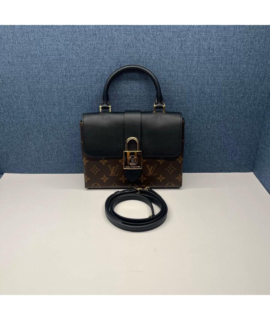 LOUIS VUITTON Коричневая сумка через плечо из лакированной кожи, фото 8