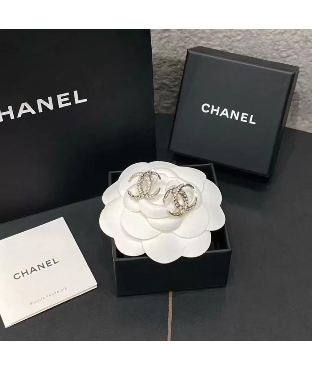 CHANEL Серебряные металлические серьги, фото 2