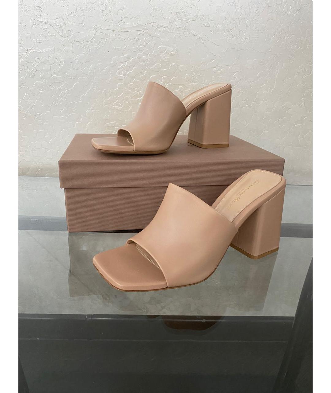 GIANVITO ROSSI Бежевые кожаные мюли, фото 6
