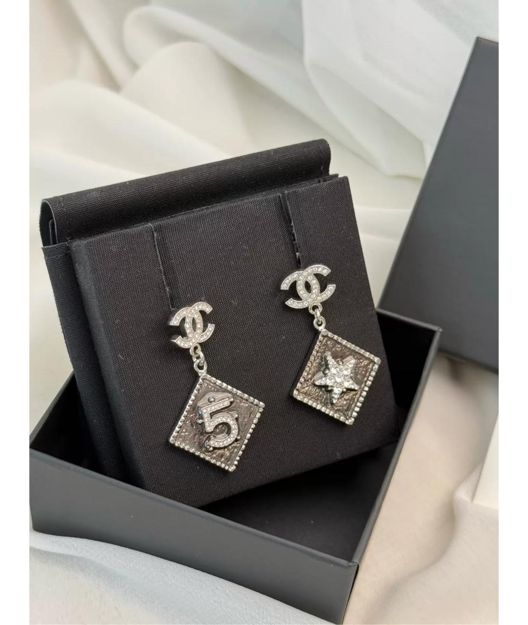 CHANEL Серебряные металлические серьги, фото 4