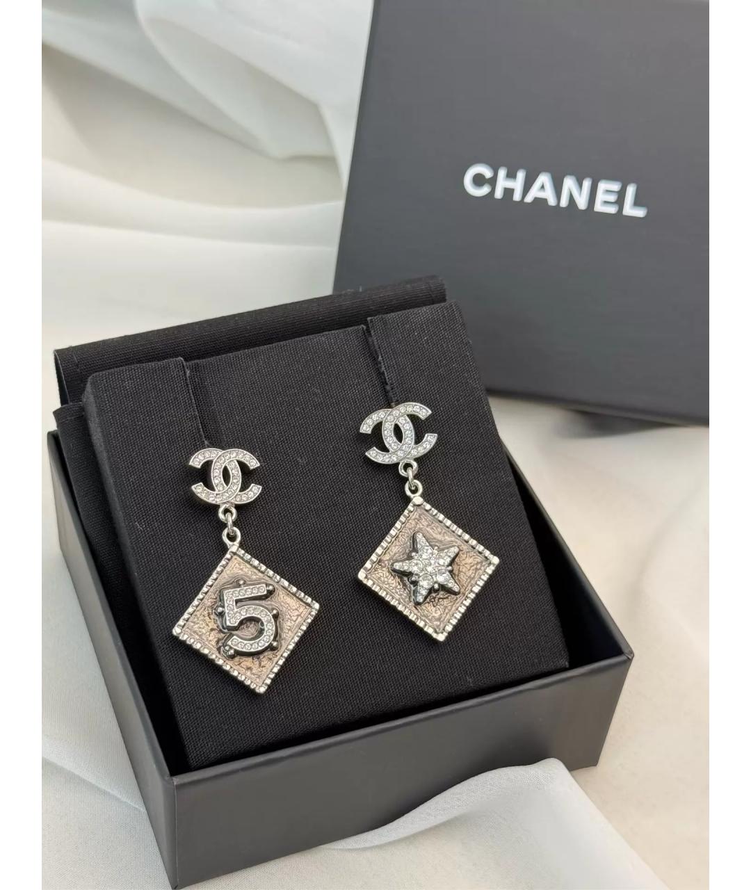 CHANEL Серебряные металлические серьги, фото 3