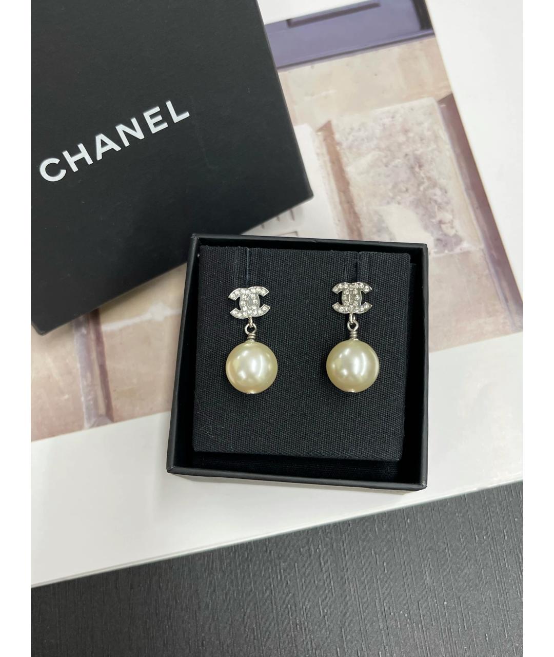 CHANEL Золотые жемчужные серьги, фото 3
