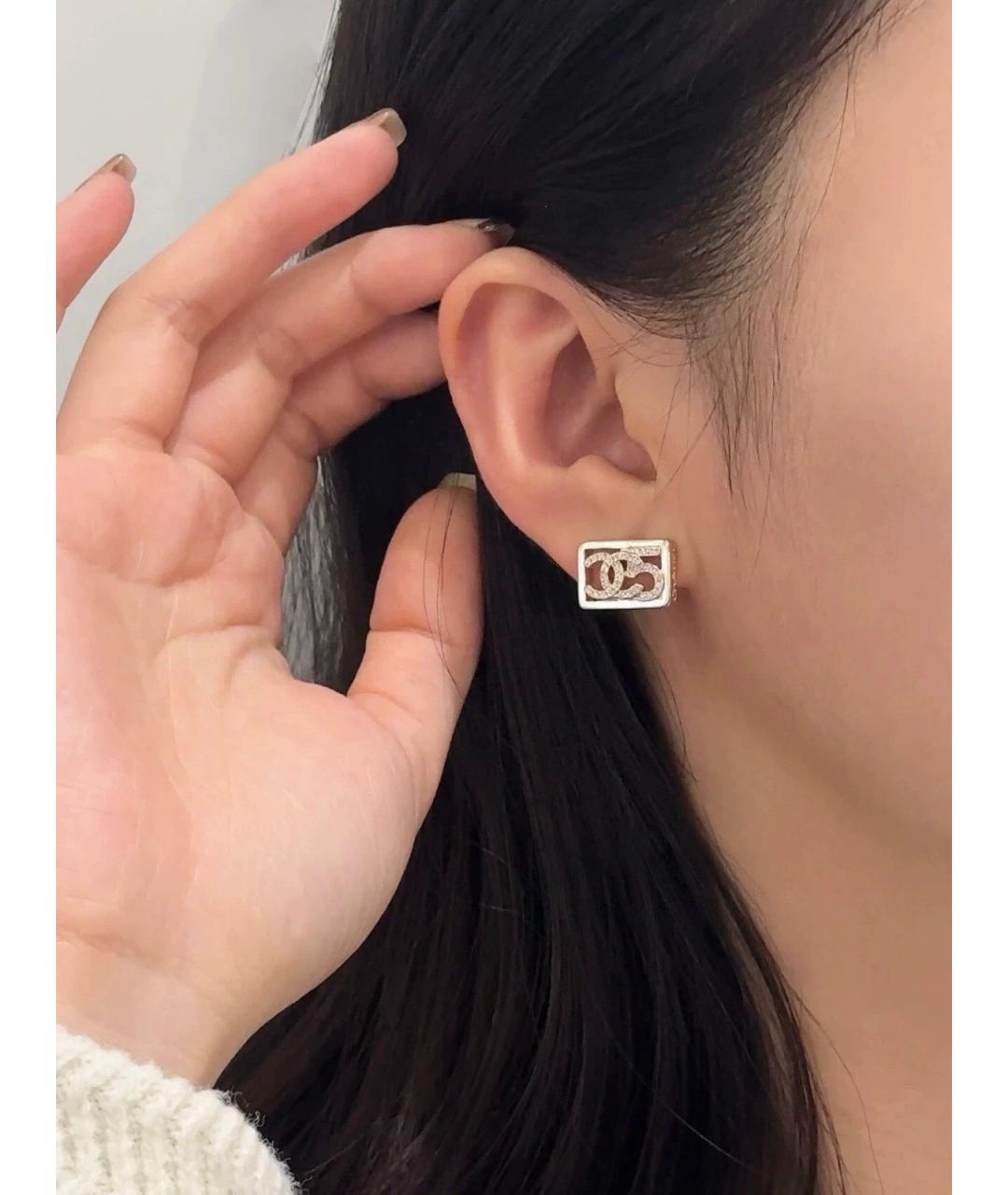 CHANEL Серебряные металлические серьги, фото 4