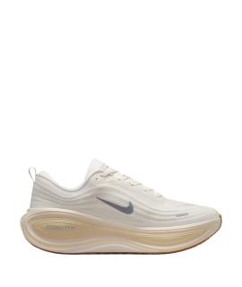 NIKE Низкие кроссовки / кеды