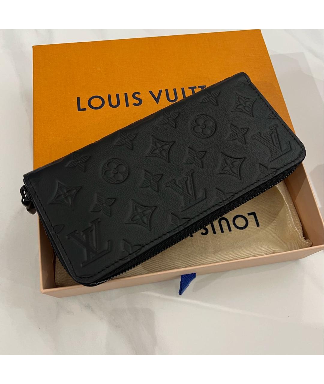 LOUIS VUITTON Черный кожаный кошелек, фото 3