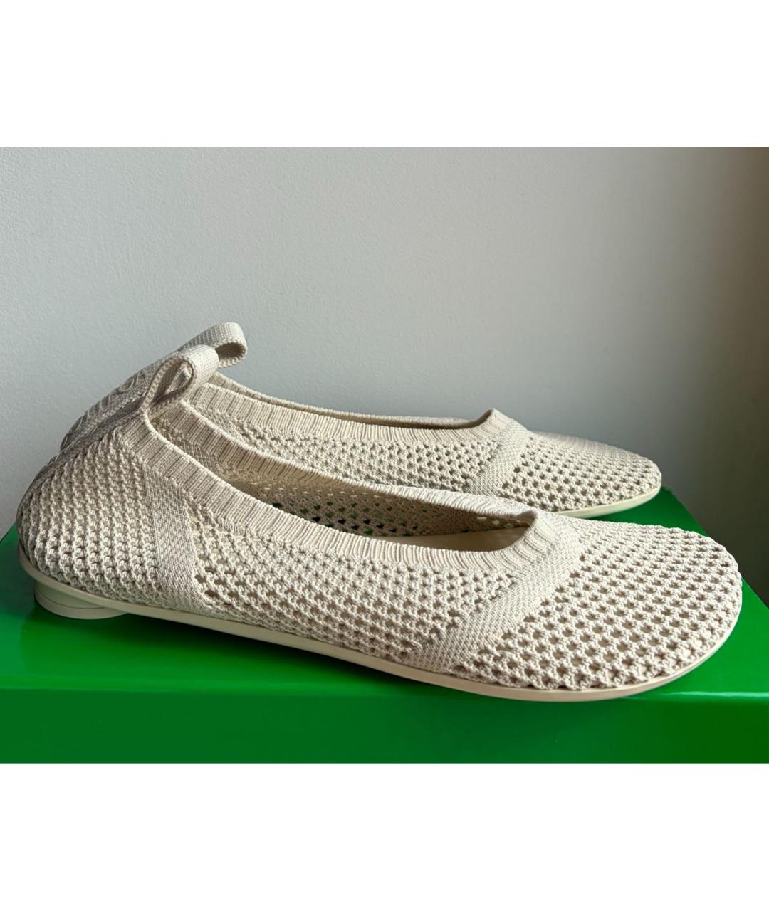 BOTTEGA VENETA Бежевые текстильные балетки, фото 8