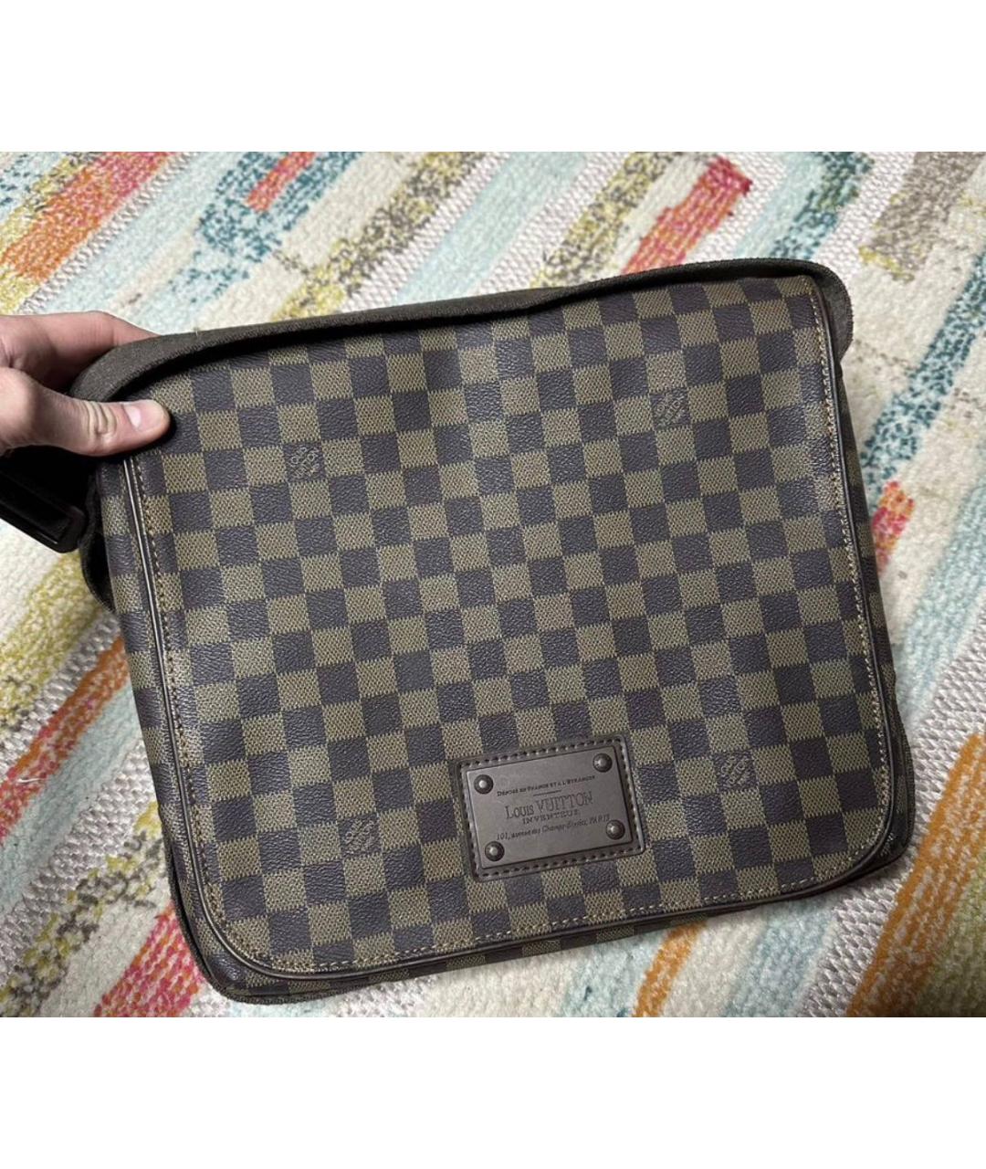 LOUIS VUITTON Коричневая кожаная поясная сумка, фото 5