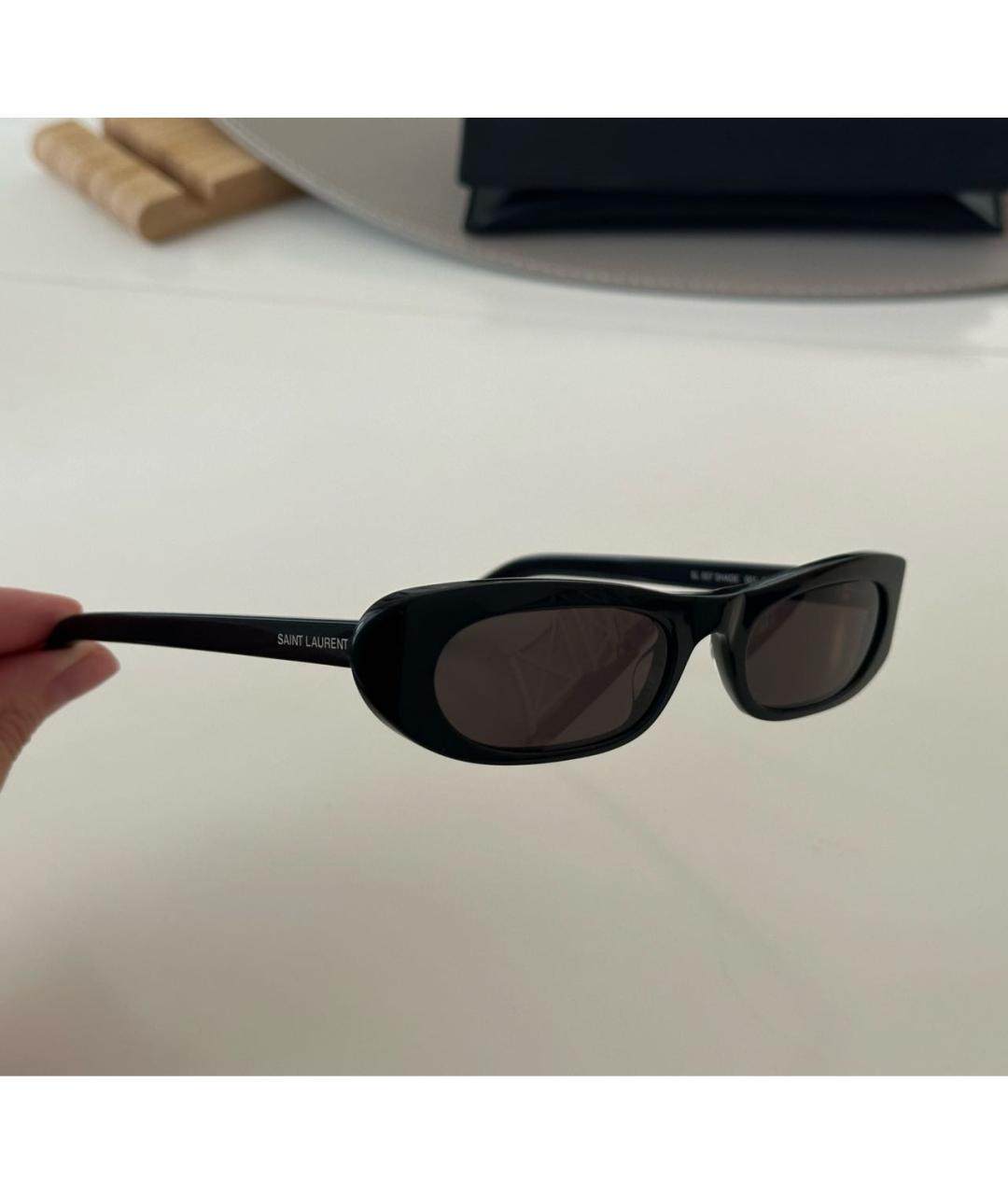 SAINT LAURENT Черные пластиковые солнцезащитные очки, фото 2